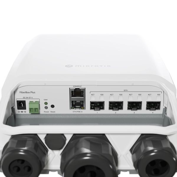 Mikrotik FiberBox Plus (CRS305-1G-4S+OUT) Комутатор 4 порти керований